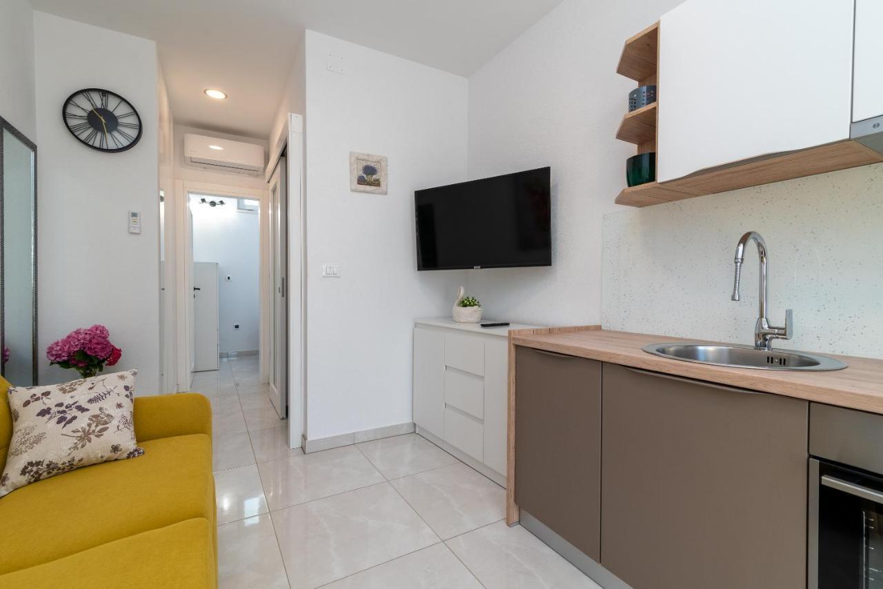 Apartment Leo Τρογκίρ Εξωτερικό φωτογραφία